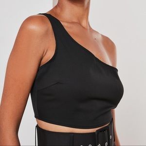 ✨ 2/$30 NWT Missguided Black One Shoulder Crop Top